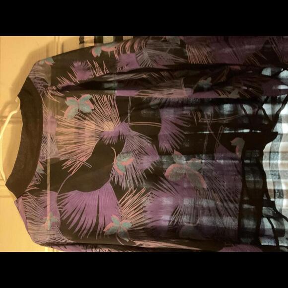 Talk of the Walk Black Short Kimono with Peacocks - Picture 7 of 9